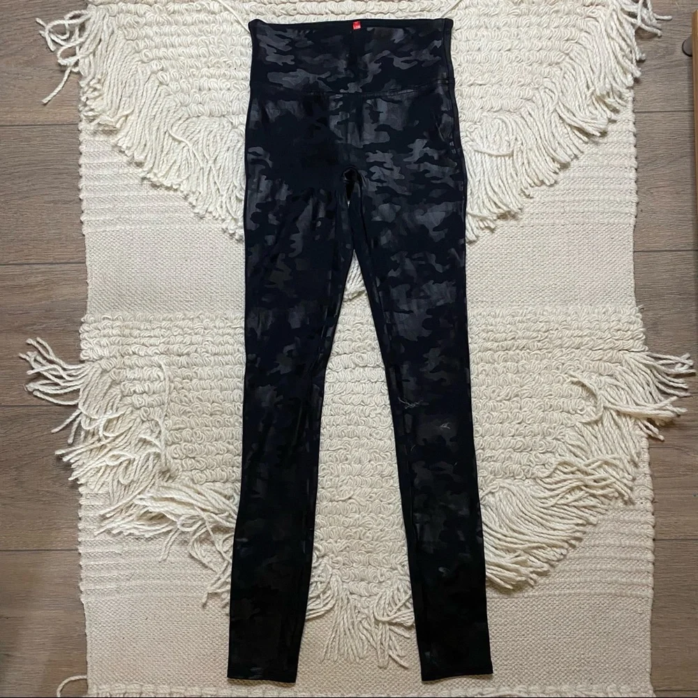 SPANX black faux leather camo leggings XS
